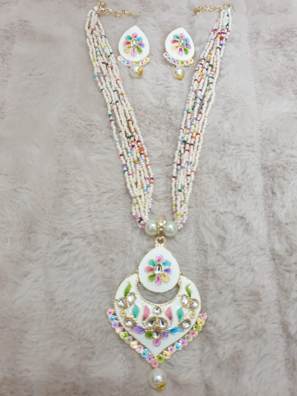 Multicolored Beaded Kundan Necklace Set