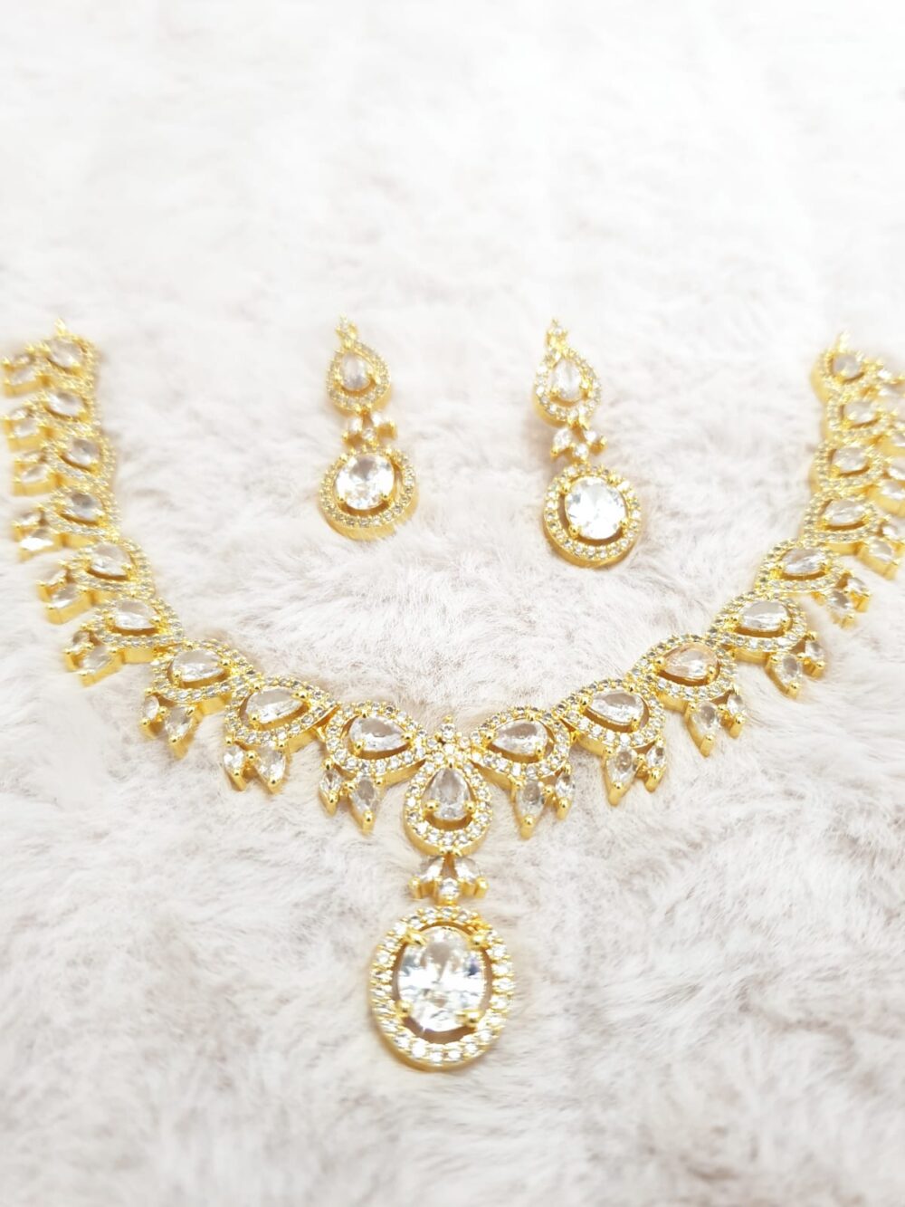 Elegant Gemstone Necklace & Earring Set – Royal Collection - Image 3